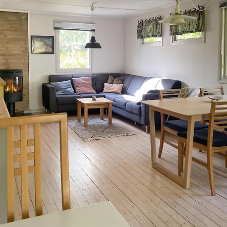3 Bedroom Cozy In Casa de Férias