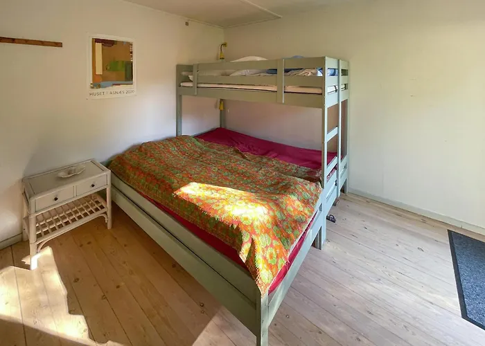 3 Bedroom Cozy In