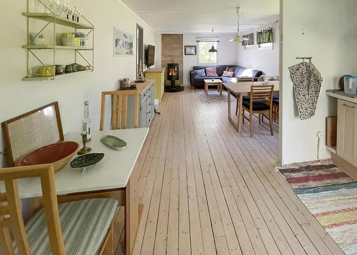 3 Bedroom Cozy In